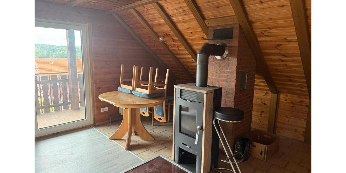 Dachgeschoßwohnung Frankenberg (Eder) - 2 Zimmer, 75 m&sup2;, 650&euro; | Angebot:24239943