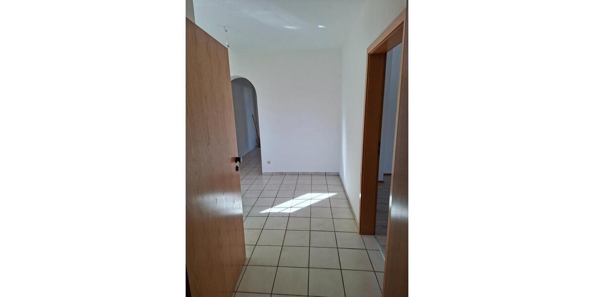 Etagenwohnung Fernwald - 2 Zimmer, 68 m&sup2;, 600&euro; | Angebot:26286566