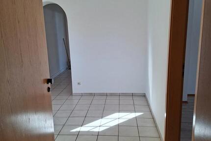 Wohnung Fernwald - 2 Zimmer, 68 m&sup2;, 600&euro; | Angebot:26286566
