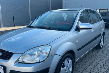 Kia Rio 189.000 km 1.999 &euro; Rauschenberg 35282