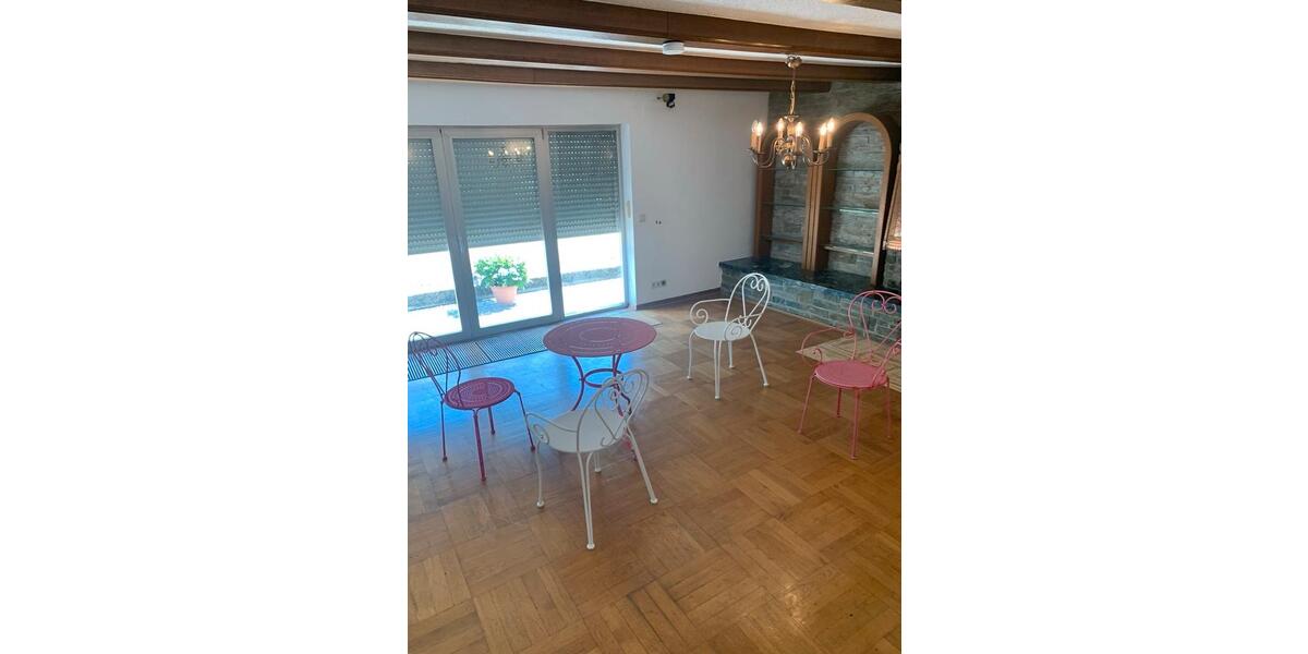 Etagenwohnung Ebsdorfergrund - 3 Zimmer, 95 m&sup2;, 950&euro; | Angebot:26041987