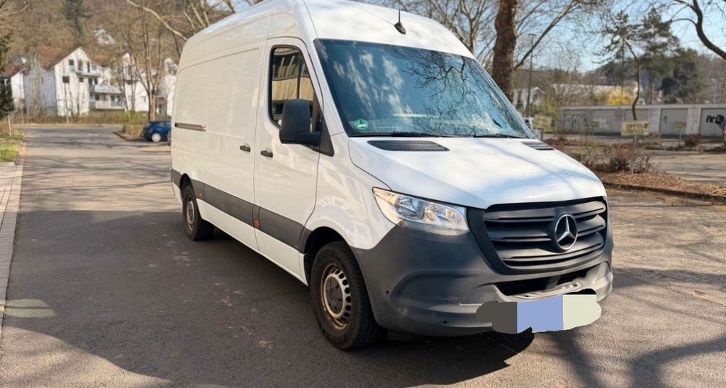 Mercedes-Benz Sprinter 98.562 km 21.800 &euro; Marburg 35037
