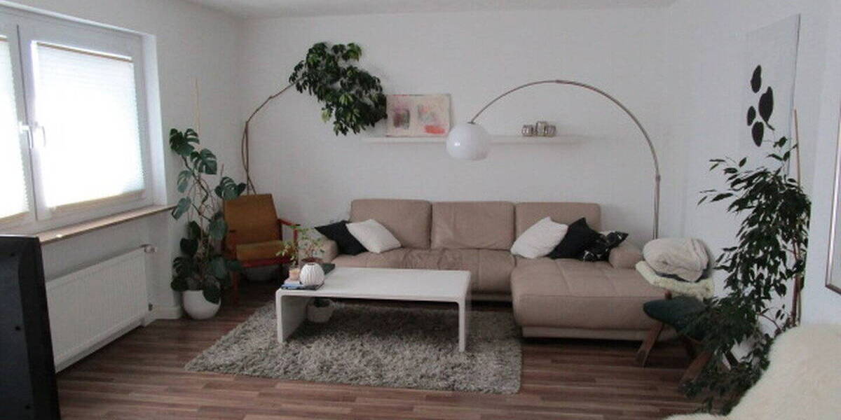 Etagenwohnung Gießen - 3 Zimmer, 91 m&sup2;, 1.100&euro; | Angebot:26794373