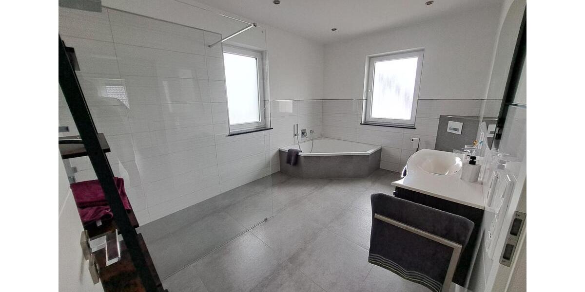 Einfamilienhaus Fernwald - 5 Zimmer, 174 m&sup2;, 775.000&euro; | Angebot:26063766