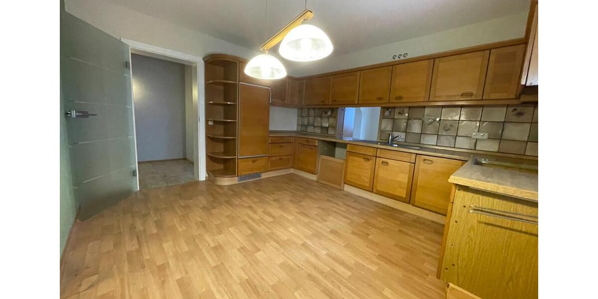 Einfamilienhaus Ebsdorfergrund - 6 Zimmer, 150 m&sup2;, 460.000&euro; | Angebot:25929897