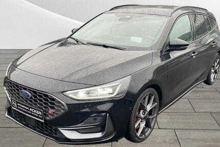 Ford Focus 9.815 km 35.690 &euro; Marburg 35043