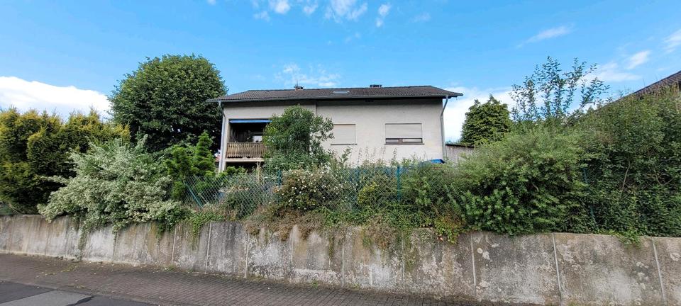 Mehrfamilienhaus, Wohnhaus Mücke - 17 Zimmer, 300 m&sup2;, 319.000&euro; | Angebot:23122317