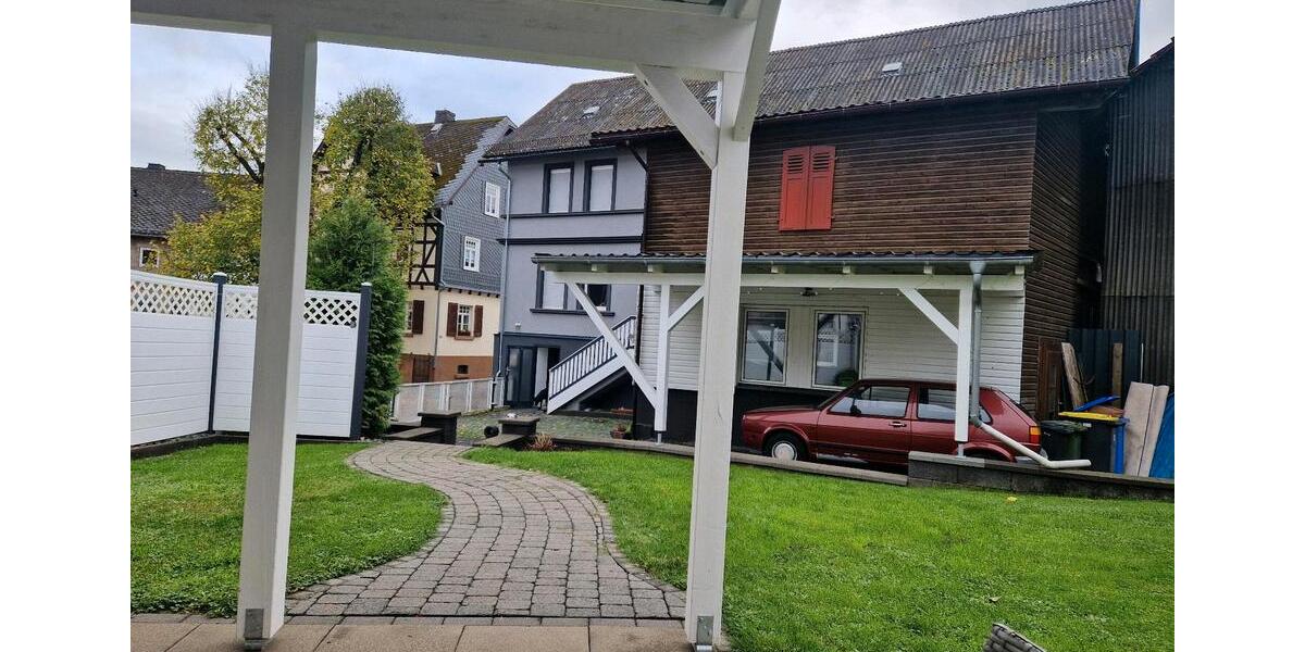 Bauernhaus, Landhaus Bad Endbach - 4 Zimmer, 95 m&sup2;, 235.000&euro; | Angebot:23216884