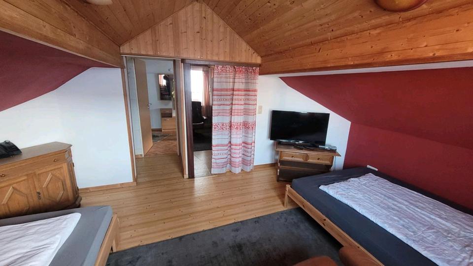 Dachgeschoßwohnung Haina (Kloster) - 1 Zimmer, 66 m&sup2;, 660&euro; | Angebot:26041992