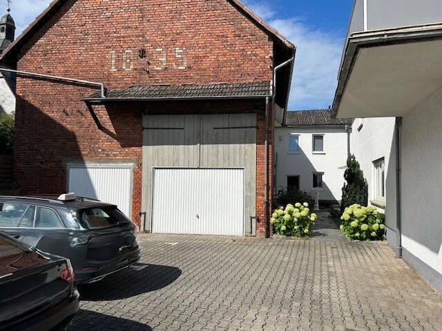 Mehrfamilienhaus, Wohnhaus Lahnau Dorlar - 1 Zimmer, 650.000&euro; | Angebot:25705323