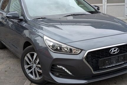 Hyundai i30 111.900 km 12.990 &euro; Cölbe-Bernsdorf 35091