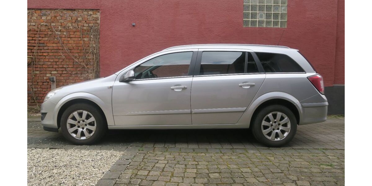 Opel Astra 244.000 km 2.250 &euro; Biebertal 35444