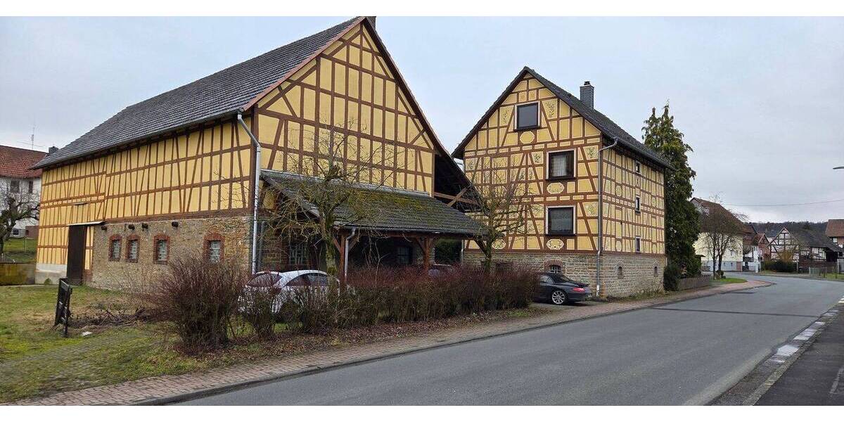 Bauernhaus, Landhaus Gladenbach Rüchenbach - 8 Zimmer, 180 m&sup2;, 335.000&euro; | Angebot:26658954