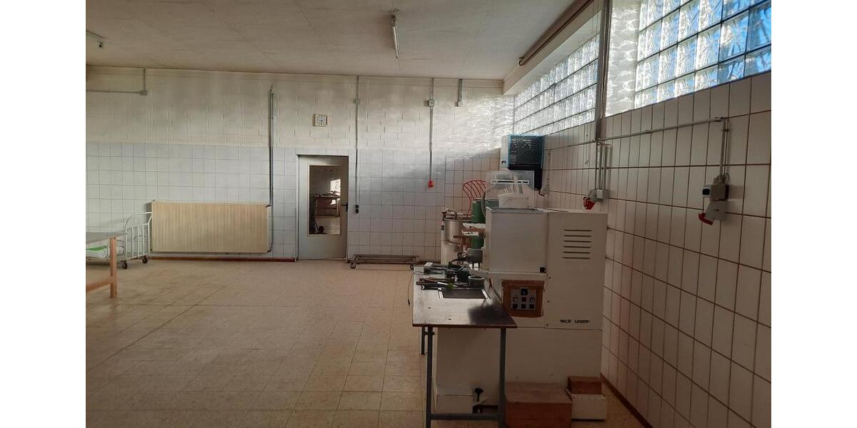 Gewerbeobjekt Gilserberg - 550&euro; | Angebot:26102211