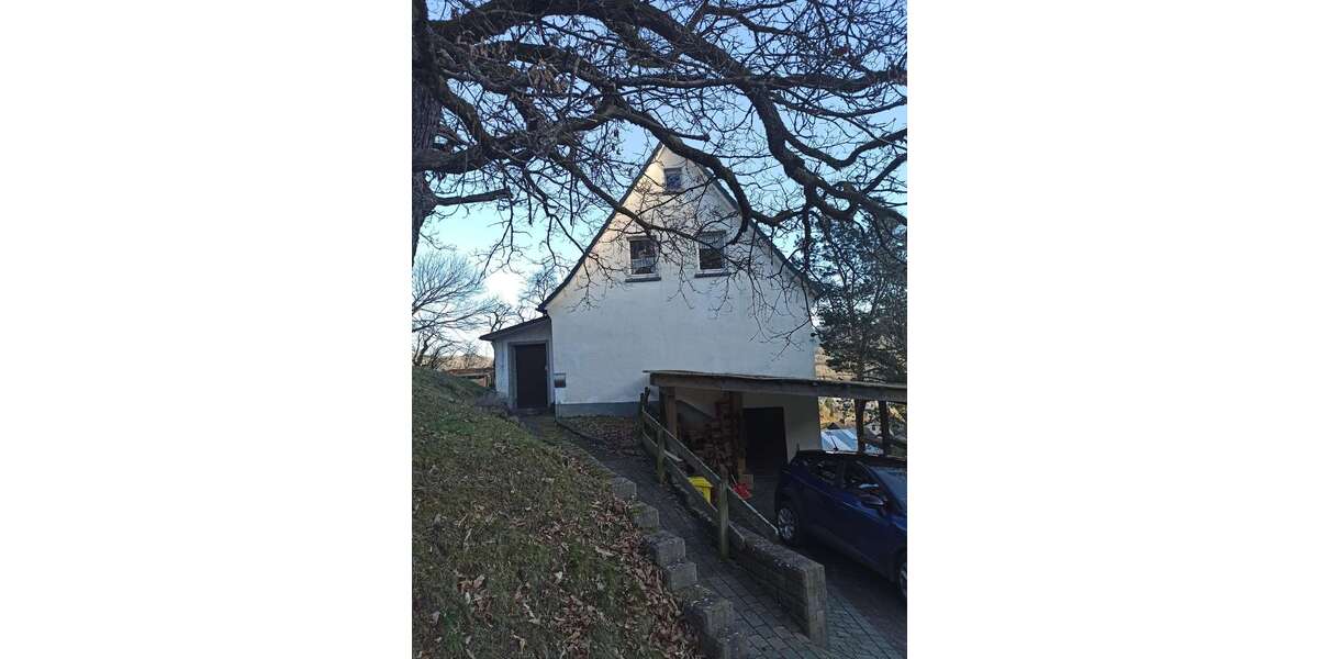 Einfamilienhaus Bad Laasphe - 6 Zimmer, 93 m&sup2;, 120.000&euro; | Angebot:25541517