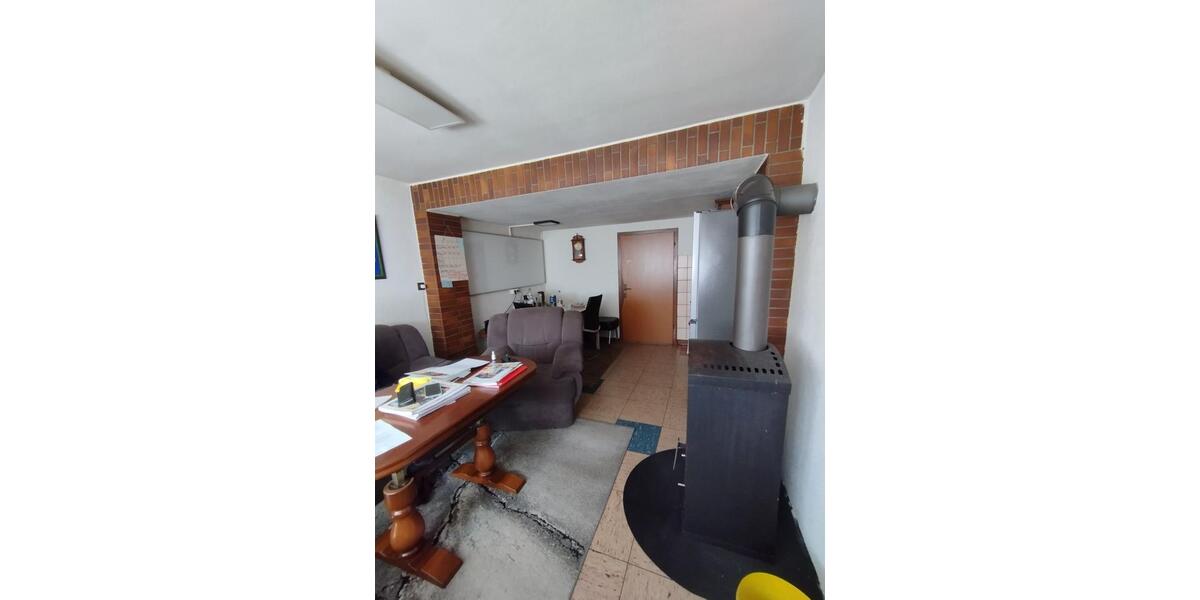 Einfamilienhaus Kirtorf - 6 Zimmer, 110 m&sup2;, 155.000&euro; | Angebot:26020502