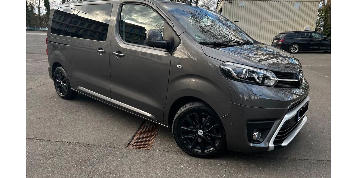 Toyota Proace (Verso) 51.000 km 37.900 &euro; Buseck 35418