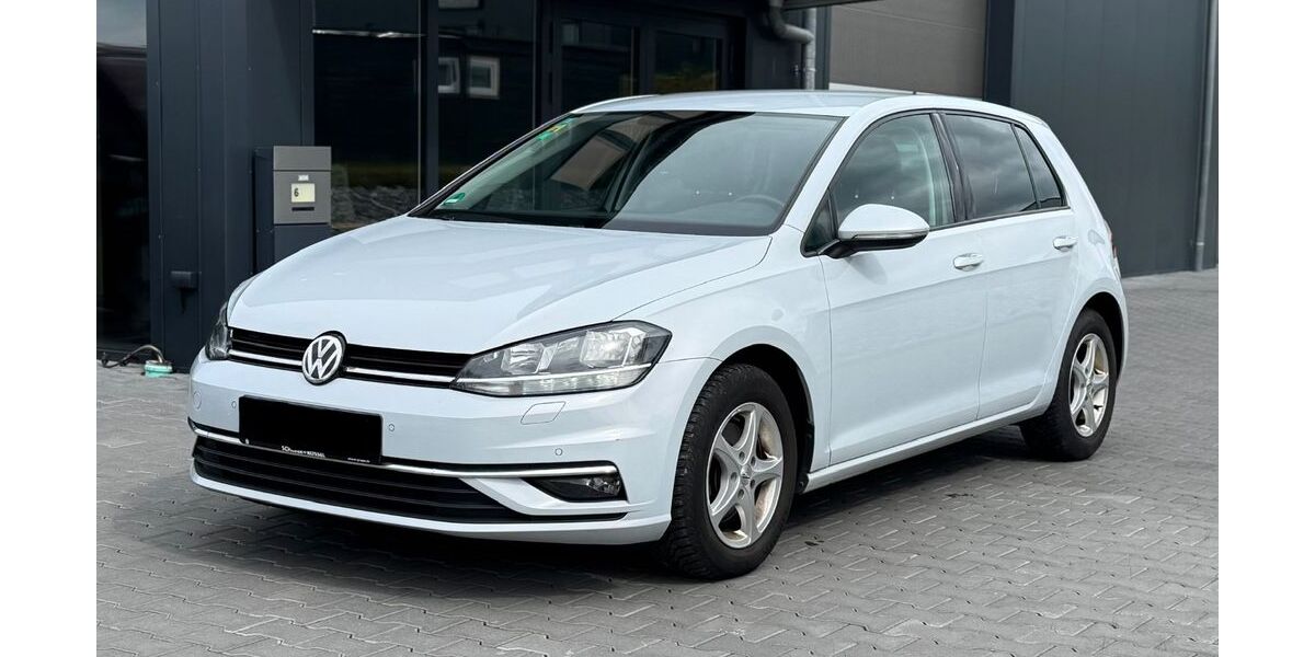 VW Golf 79.997 km 12.800 &euro; Marburg 35039