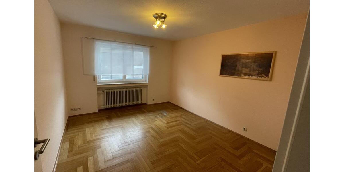 Einfamilienhaus Ebsdorfergrund - 6 Zimmer, 150 m&sup2;, 460.000&euro; | Angebot:25929897