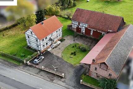 Haus Lahntal / Sterzhausen Sterzhausen - 7 Zimmer, 180 m&sup2;, 439.000&euro; | Angebot:24023953