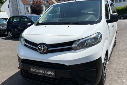 Toyota Proace (Verso) 199.300 km 12.900 &euro; Cölbe 35091