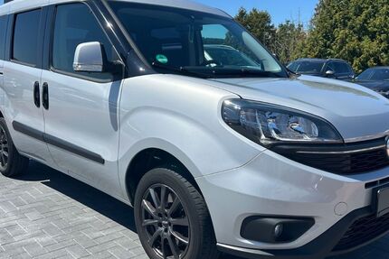 Fiat Doblo 49.000 km 14.490 &euro; Biebertal 35444