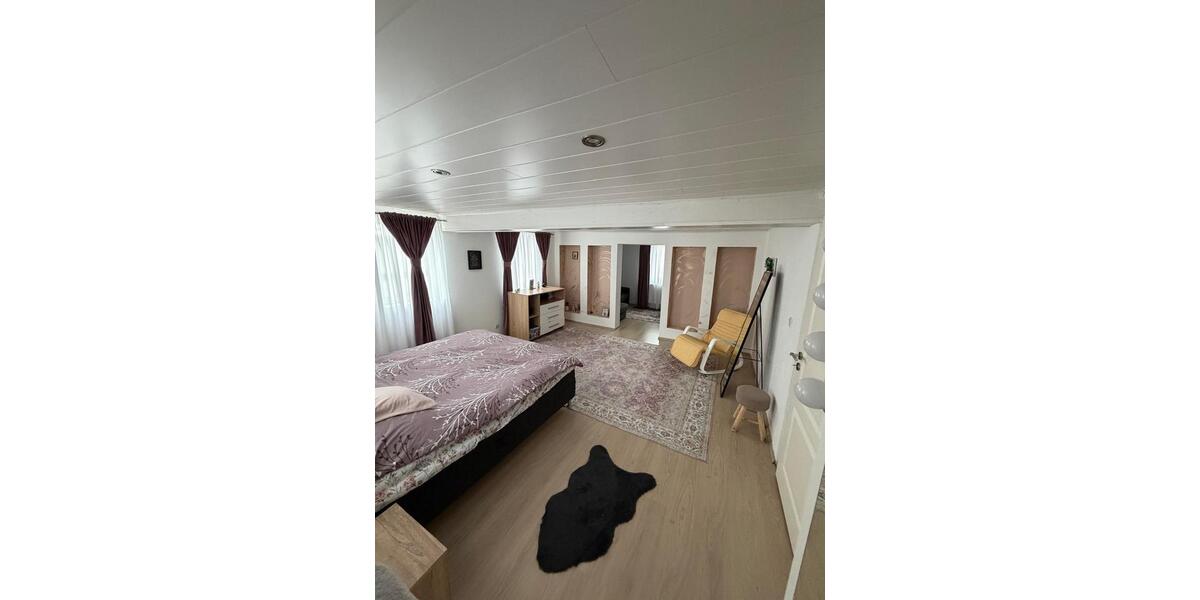 Einfamilienhaus Stadtallendorf - 5 Zimmer, 180 m&sup2;, 259.000&euro; | Angebot:27022985