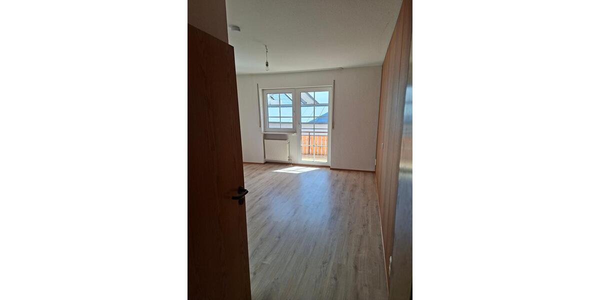 Etagenwohnung Fernwald - 2 Zimmer, 68 m&sup2;, 600&euro; | Angebot:26286566