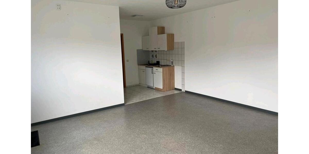 Erdgeschoßwohnung Gießen Wieseck - 1 Zimmer, 30 m&sup2;, 480&euro; | Angebot:25431402