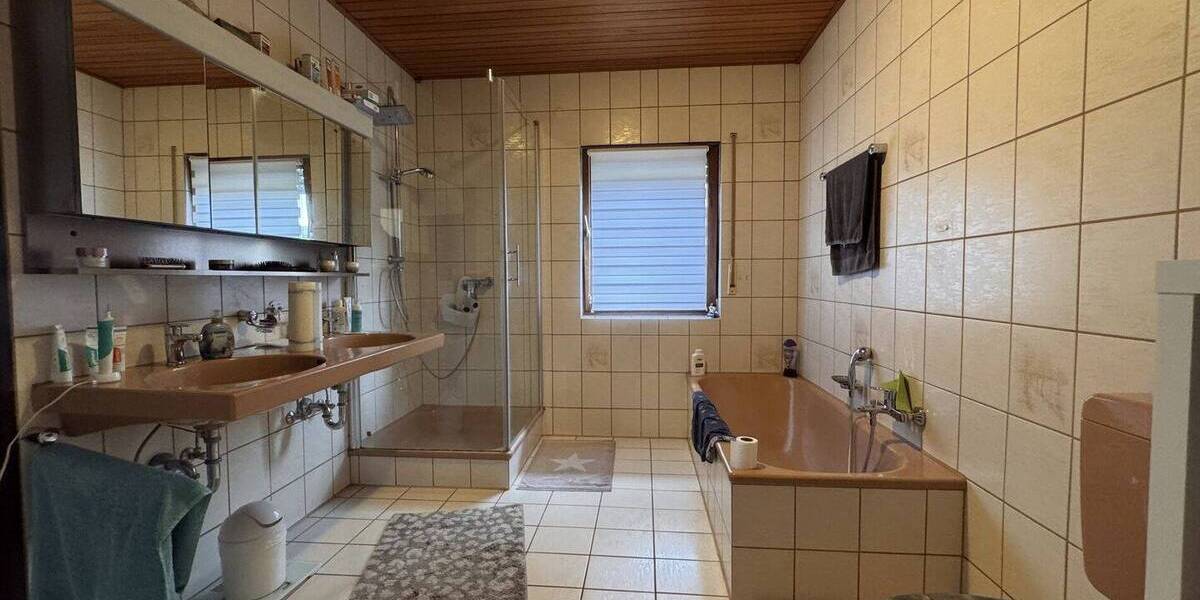 Mehrfamilienhaus, Wohnhaus Fernwald / Steinbach Steinbach - 6 Zimmer, 270 m&sup2;, 999.900&euro; | Angebot:26433503