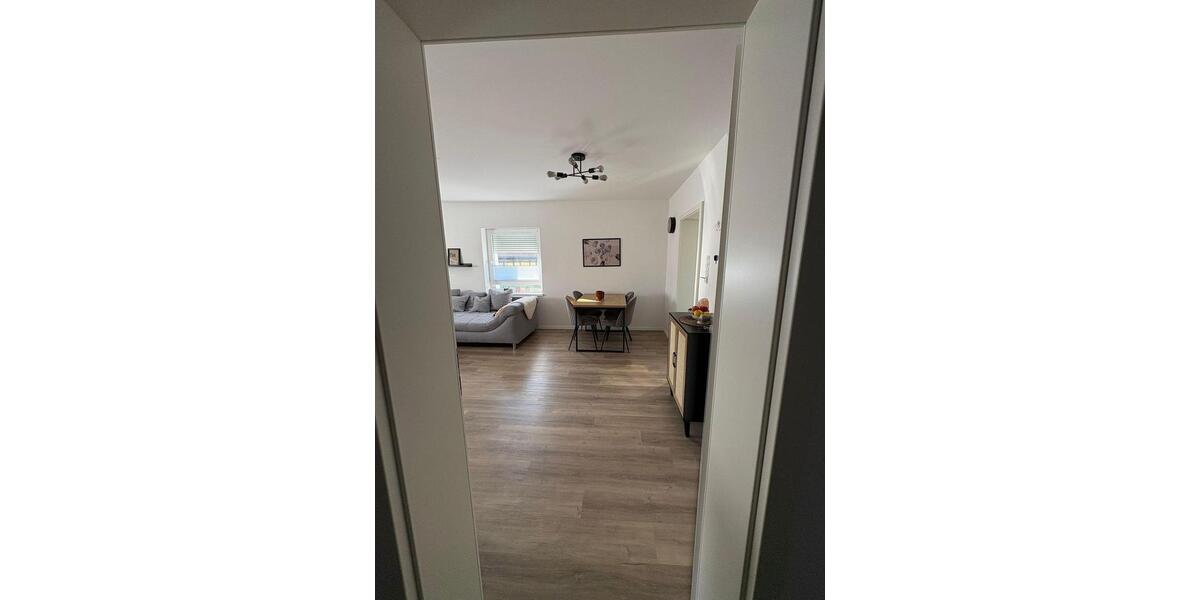 Etagenwohnung Grünberg - 2 Zimmer, 80 m&sup2;, 800&euro; | Angebot:25755736