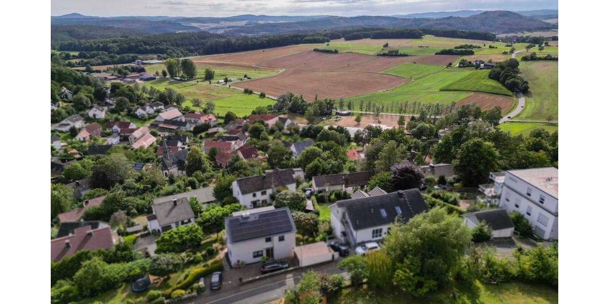 Einfamilienhaus Marburg Wehrshausen - 9 Zimmer, 307 m&sup2;, 998.000&euro; | Angebot:25938986