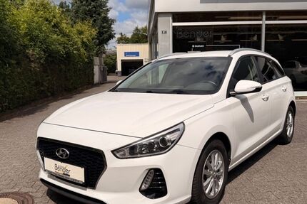 Hyundai i30 89.700 km 11.400 &euro; Giessen 35396