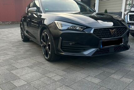 Cupra Leon 46.832 km 21.900 &euro; Bad Endbach 35080