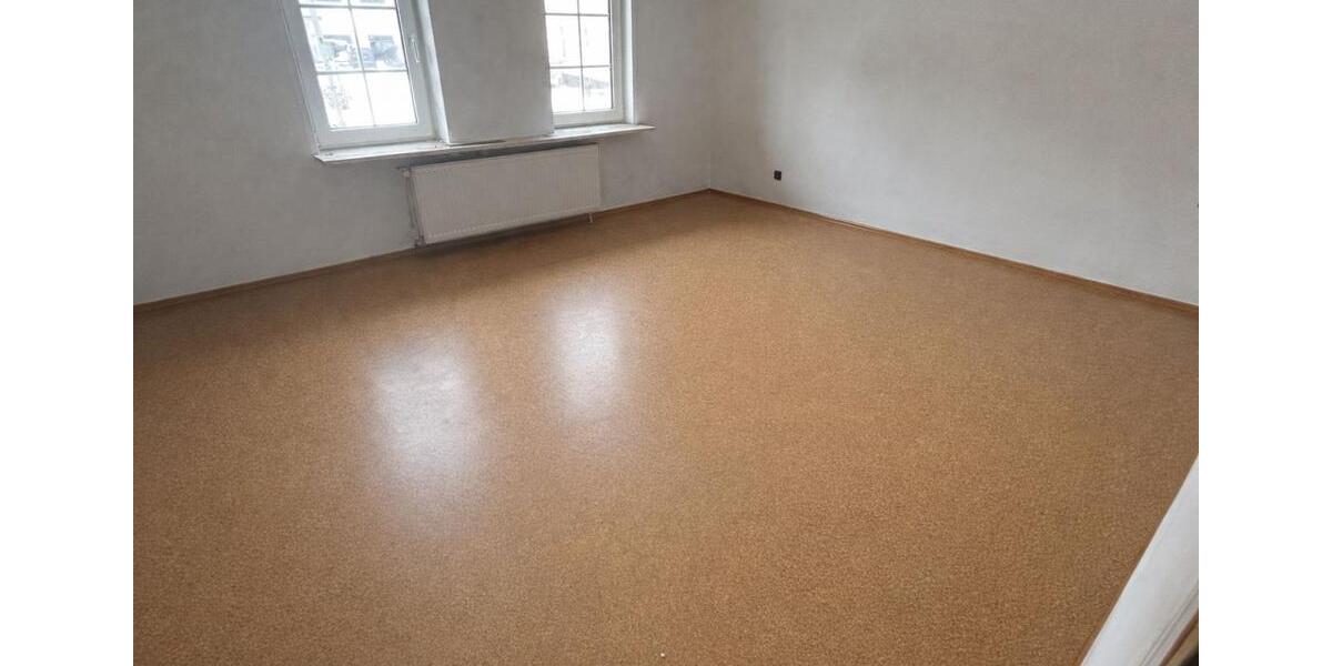 Etagenwohnung Gießen Wieseck - 1 Zimmer, 20 m&sup2;, 350&euro; | Angebot:25419173