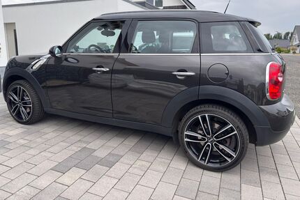 Mini Countryman C (Cooper) 114.000 km 9.000 &euro; Stadtallendorf 35260