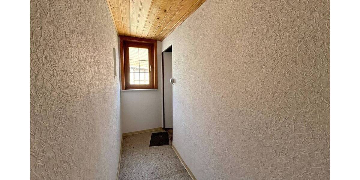 Einfamilienhaus Neustadt (Hessen) Neustadt - 6 Zimmer, 145 m&sup2;, 139.000&euro; | Angebot:25775610