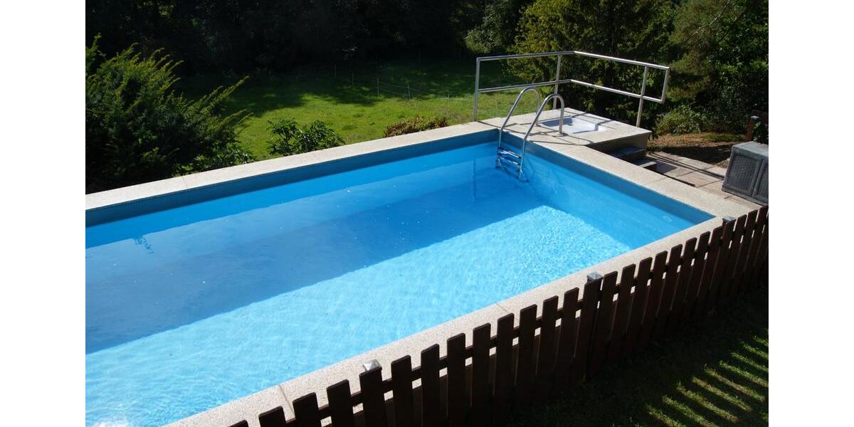 Einfamilienhaus Rabenau - 9 Zimmer, 225 m&sup2;, 435.000&euro; | Angebot:25931132