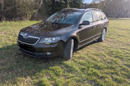 Skoda Superb 146.000 km 10.450 &euro; Hohenahr 35644