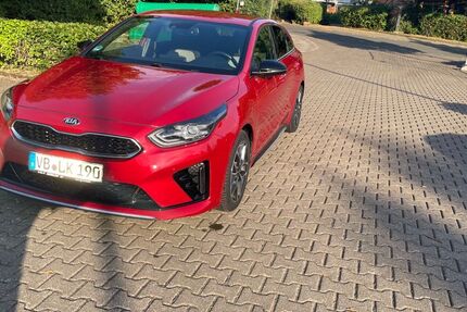 Kia pro ceed / ProCeed 90.000 km 16.900 &euro; Homberg Ohm 35315