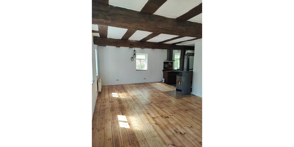 Einfamilienhaus Homberg (Ohm) - 8 Zimmer, 155 m&sup2;, 1.162&euro; | Angebot:26339629