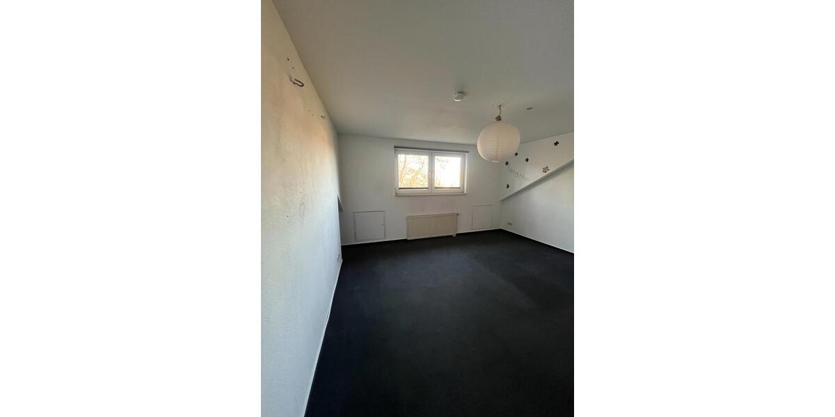 Dachgeschoßwohnung Marburg Marbach - 3 Zimmer, 56 m&sup2;, 195.000&euro; | Angebot:25406532