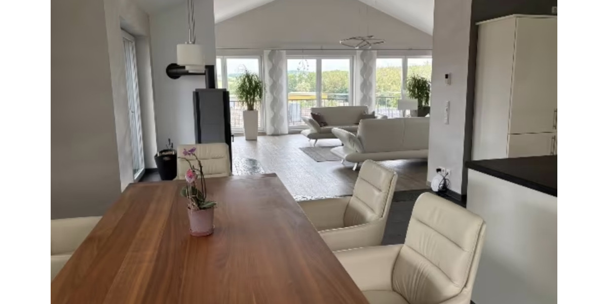 Etagenwohnung Reiskirchen Hattenrod - 7 Zimmer, 250 m&sup2;, 670.000&euro; | Angebot:26794222