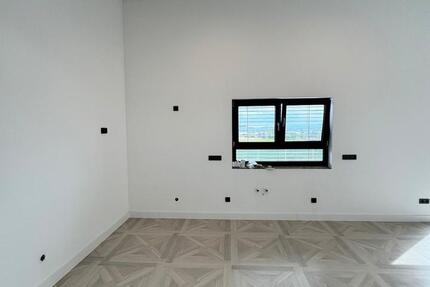 Haus Kirchhain - 2.5 Zimmer, 93 m&sup2;, 329.900&euro; | Angebot:26123988