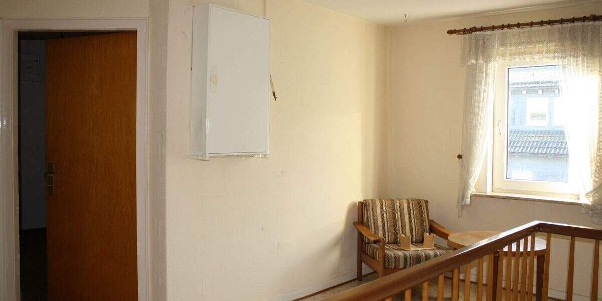 Einfamilienhaus Bad Laasphe Rüppershausen - 8 Zimmer, 129.000&euro; | Angebot:25729628