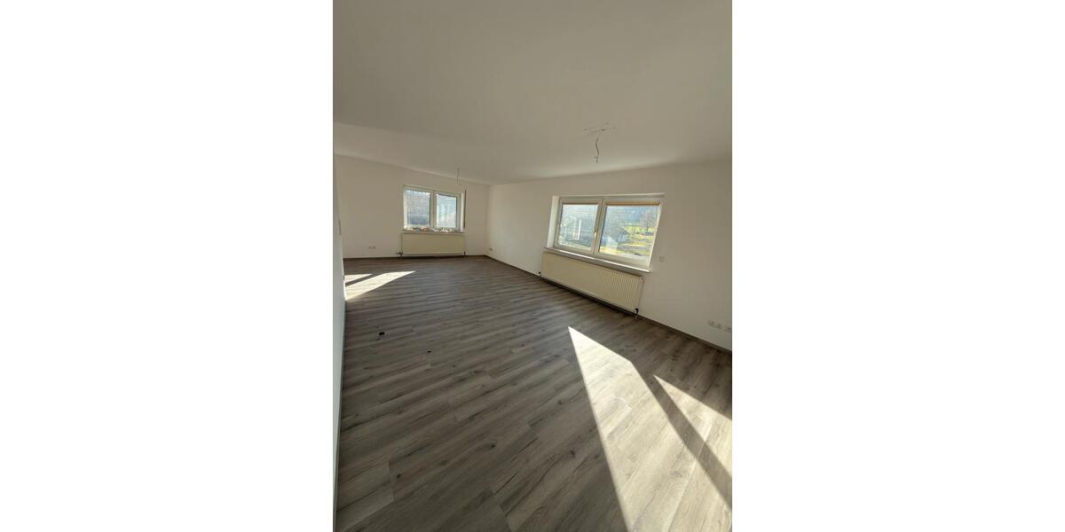 Etagenwohnung Rauschenberg - 3 Zimmer, 107 m&sup2;, 980&euro; | Angebot:25237740