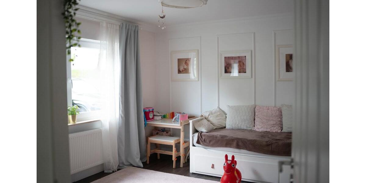 Einfamilienhaus Grünberg - 7 Zimmer, 300 m&sup2;, 699.000&euro; | Angebot:26134981
