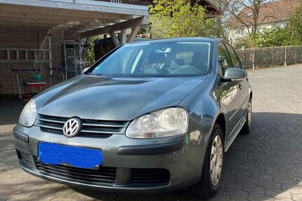 VW Golf 291.000 km 1.950 &euro; Biedenkopf 35216