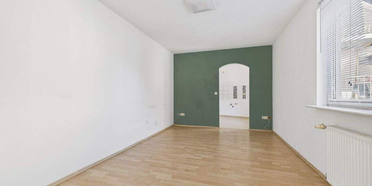 Mehrfamilienhaus, Wohnhaus Lahnau Dorlar - 1 Zimmer, 650.000&euro; | Angebot:25705323