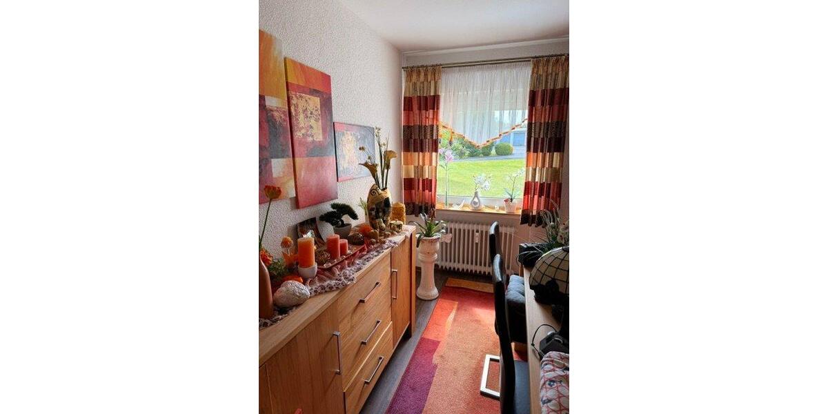 Erdgeschoßwohnung Stadtallendorf - 3 Zimmer, 90 m&sup2;, 1.000&euro; | Angebot:26636082